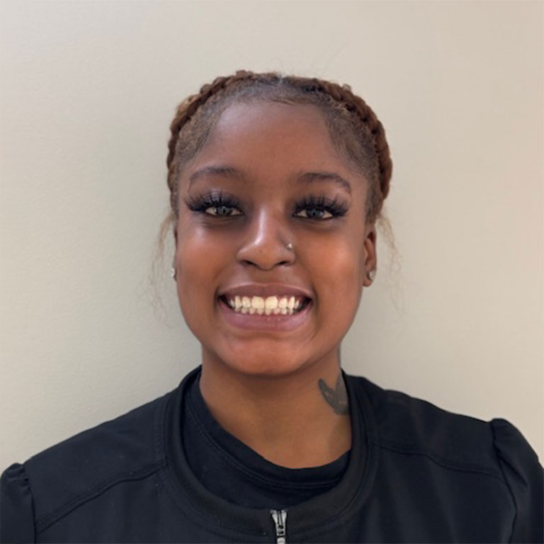 Chenell - Dental Assistant